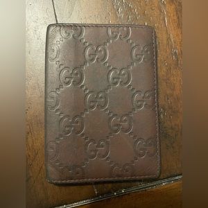 Gucci card holder (Used/backside plastic slot needs replacement)